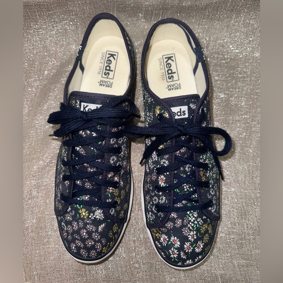 Keds Dream Foam Navy Blue Floral Print Sneakers Size 9.5 - Picture 2 of 8